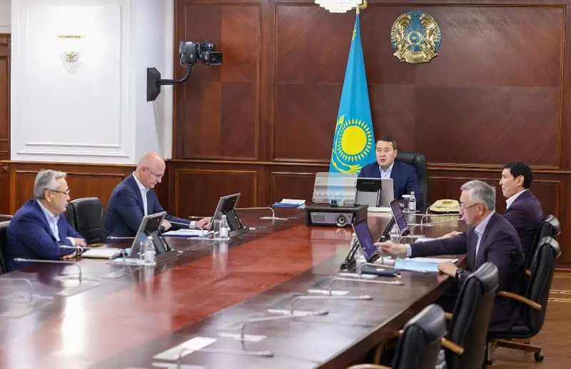 Держать поставку и распределение угля на особом контроле поручил Алихан Смаилов