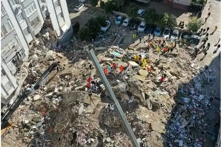 دجو بايدەن سيريا مەن تۇركياداعى جەر سىلكىنىسىنەن زارداپ شەككەندەرگە 50 ميلليون دوللار اۋدارادى