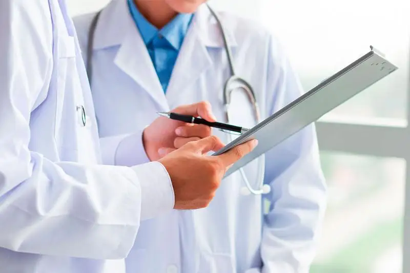 الماتىدا قاڭتار وقيعاسى كەزىندە جارالىلاردى ەمدەگەن دارىگەرلەر ماراپاتتالدى