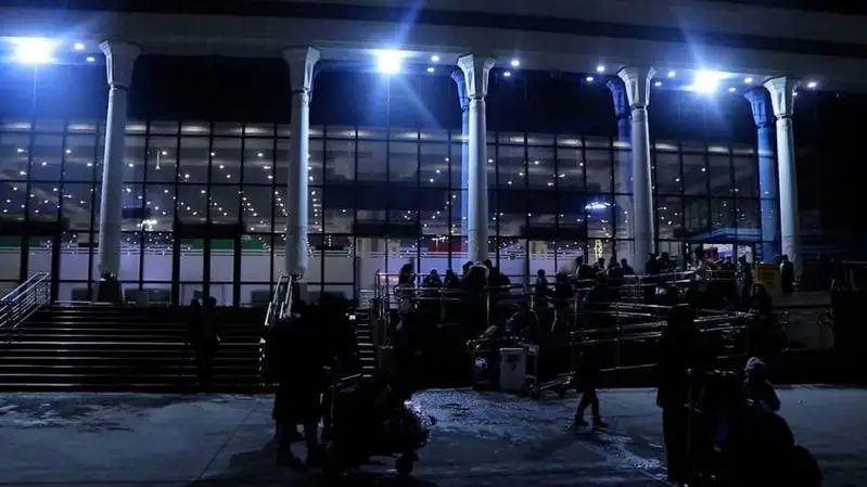 Украинадан эвакуация қилинган ўзбекистонликлар Тошкентга келди