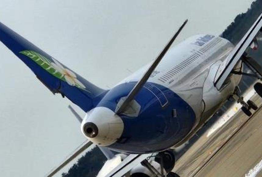 Two planes clip wings at incheon int l airport no injuries reported