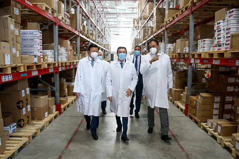 政府总理视察SK制药公司仓库