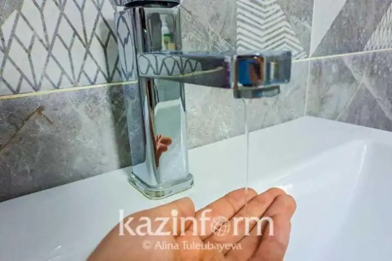 ەلوردادا سۋ تاۋلىكتىڭ ءار ۋاقىتىندا ءارتۇرلى قىسىممەن بەرىلەتىن بولدى
