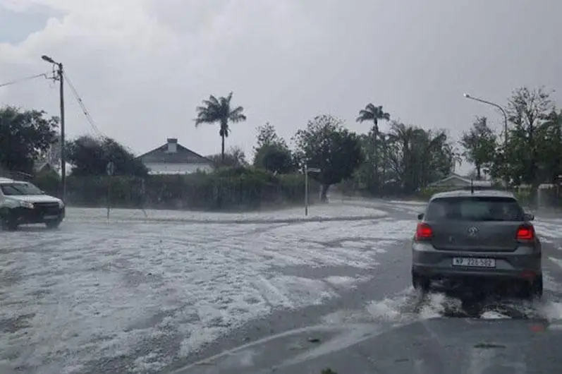 Жанубий Африканинг бир қанча шаҳарлари сув остида қолди