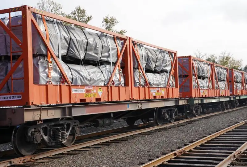 Қозоғистон илк марта Хитойга АЭС учун ядро ёқилғисини етказиб берди