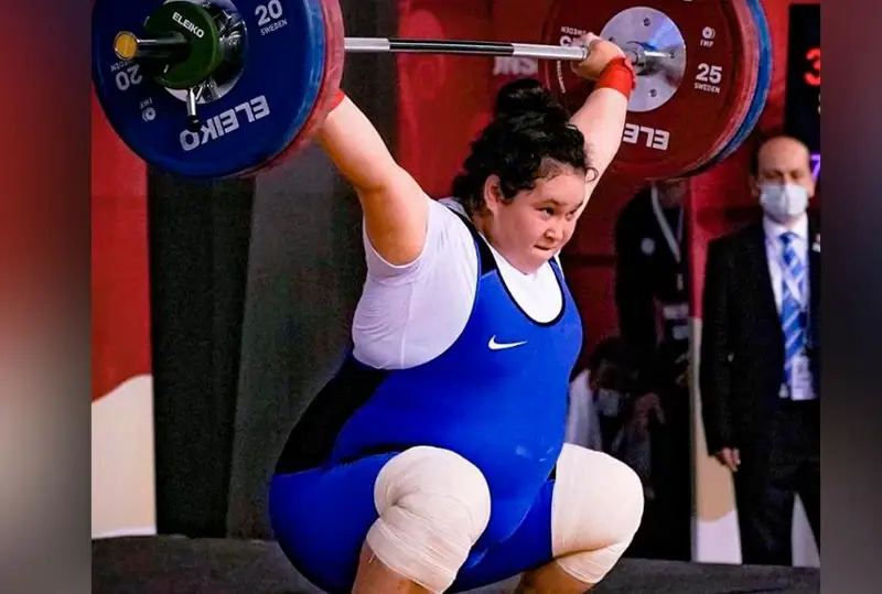 اۋىر اتلەت ايسامال سانسىزبايەۆا الەم چەمپيوناتىندا قولا جۇلدەگەر اتاندى