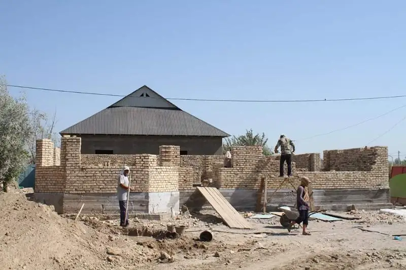 Сардоба аварияси: Мақтааралдаги Фирдавсий овули тикланмоқда