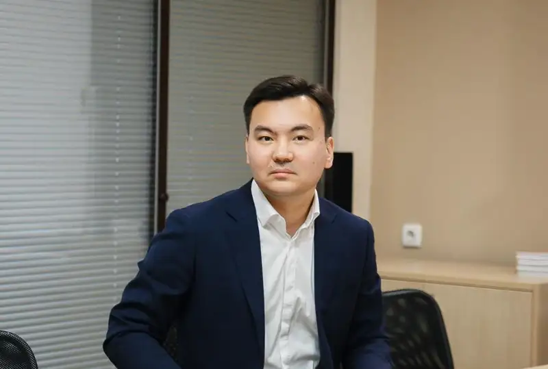 Рауан Кенжеханули «Қозоқ тили» халқаро жамияти президенти этиб сайланди