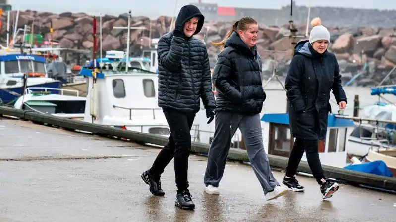 CОVID-19: Дания Европада биринчи бўлиб барча чекловларни бекор қилди