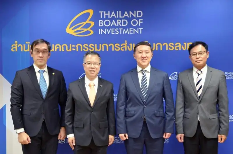 哈萨克斯坦大使会见泰国投资委员会秘书长