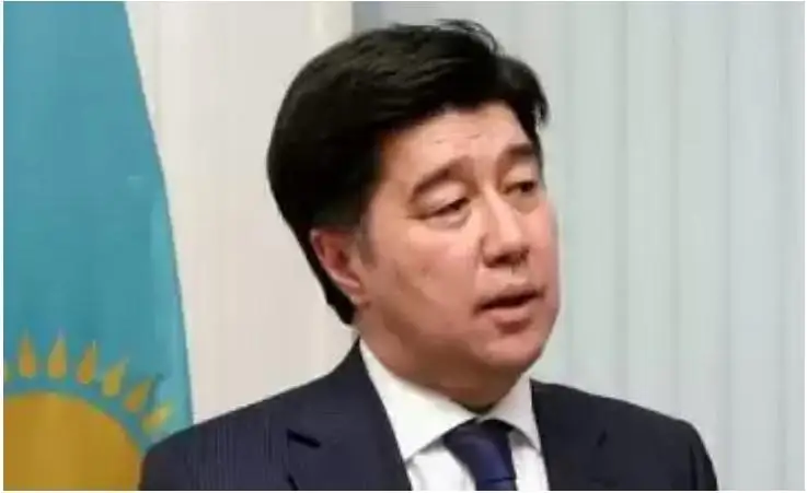 ەڭبەك كۇنىن اتاپ ءوتۋدىڭ جاڭا تۇجىرىمداماسى قاجەت - ءاليحان بايمەنوۆ