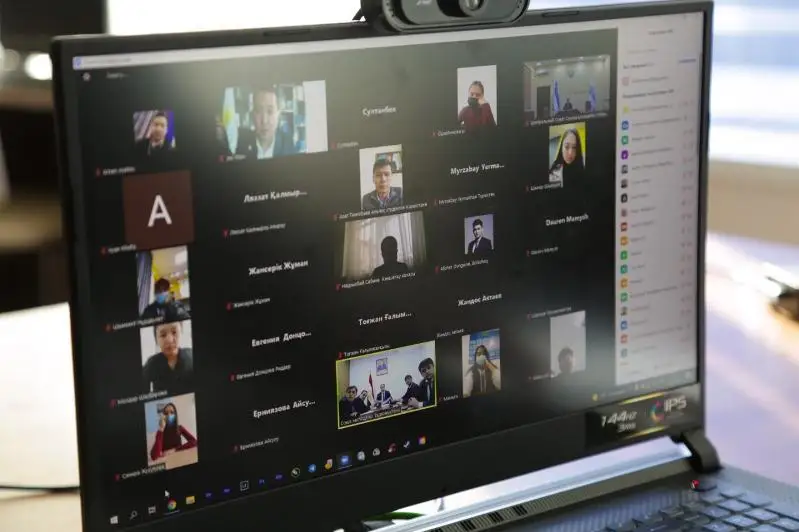 Қозоғистон, Ўзбекистон, Тожикистон ва Қирғизистон ёшлари мустақиллик йилларида эришилган ютуқларни муҳокама қилишди