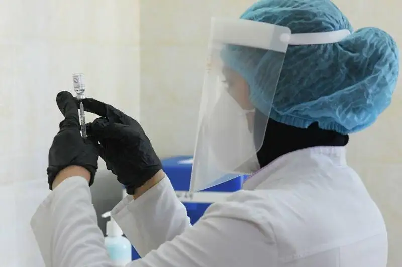 19 mln ózbekstandyq koronavırýsqa qarsy vaktsına aldy