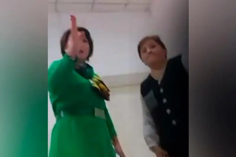 Замглавы горздрава Алматы уволили после дискредитирующего госслужбу видео