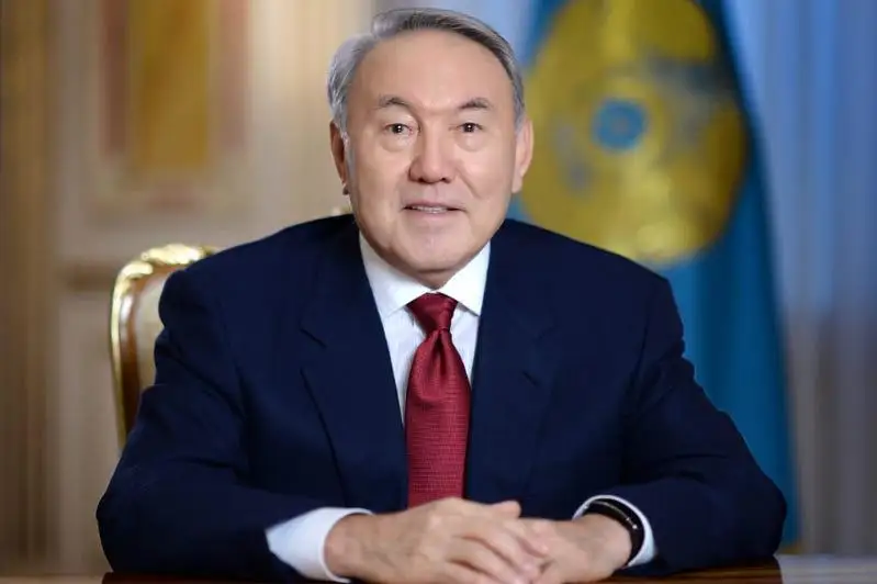 首任总统与阿布扎比王储通电话