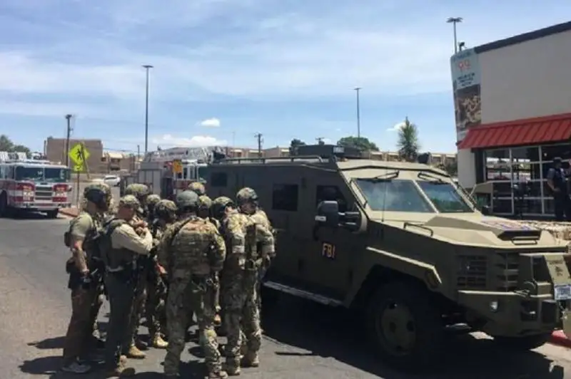 美国得克萨斯州枪击案致20人死亡