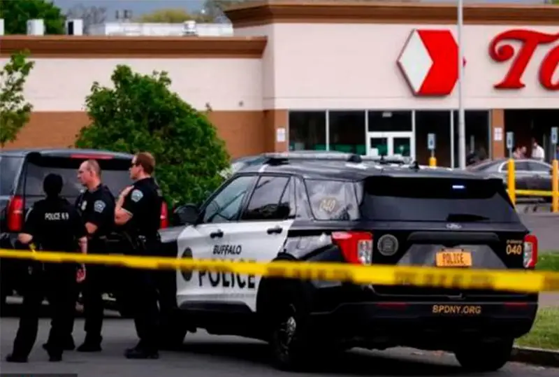 Нью-Йоркдаги отишмада 10 киши ҳалок бўлди