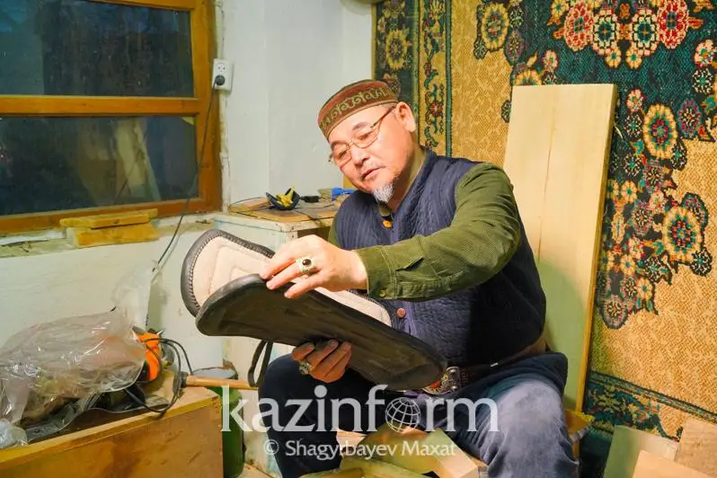 تولەبيلىك شەبەر شاپقان ەر تۇرمان 8500 دوللارعا باعالانعان