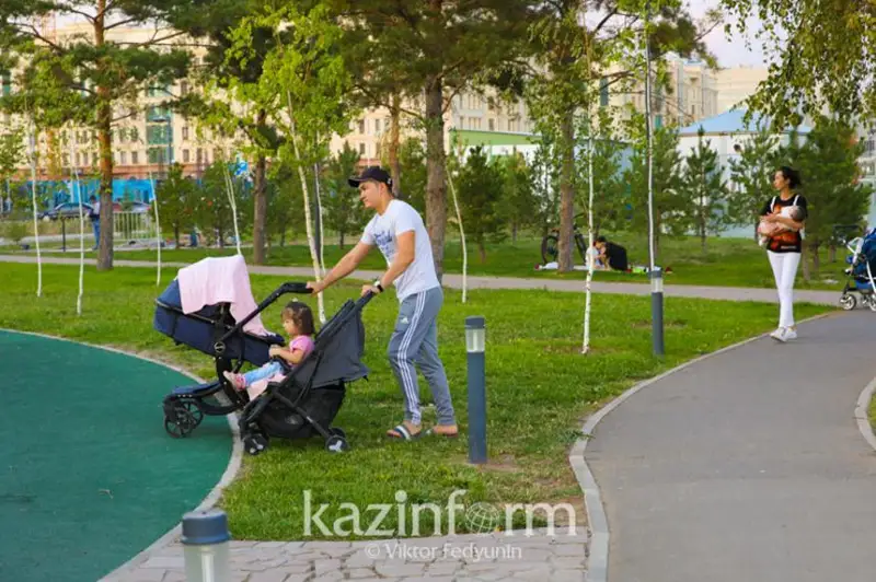 Ўтган йили Қозоғистонда 385 минг фуқарога бола туғилиши муносабати билан бир йиллик нафақа тўланди