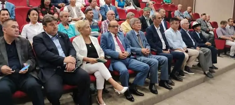 انتاليادا تاڭجارىق جولدى ۇلىنا ارنالعان حالىقارالىق ادەبي كونفەرەنسيا ءوتتى