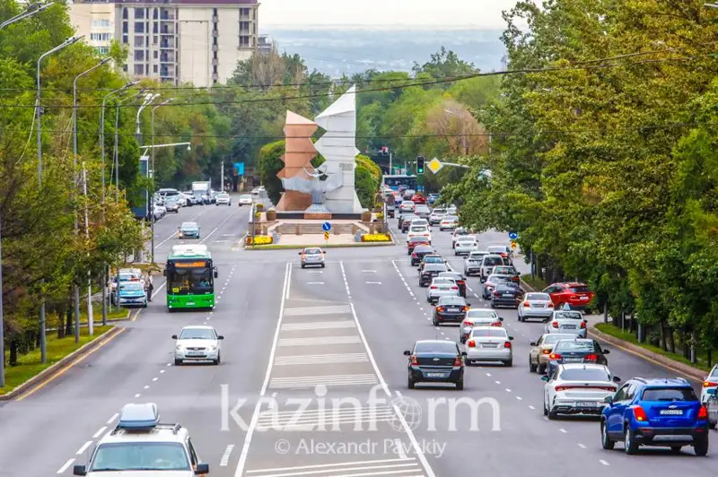Улицы Алматы оснастят камерами и освещением до 2030 года