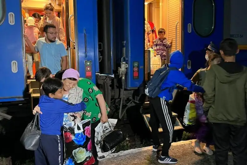 پاۆلودار وبلىسىنا قانداستارىمىزدان 11 وتباسى كوشىپ كەلدى