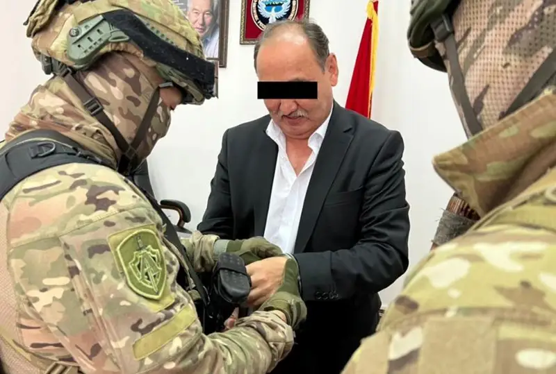 Qyrǵyzstannyń densaýlyq saqtaý mınıstri ustaldy