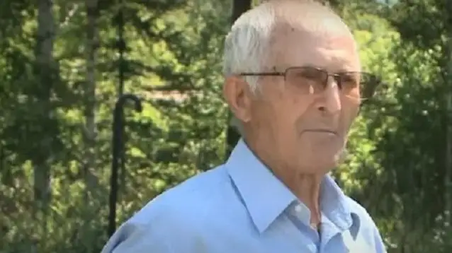 93 ёшли Қозоғистон фуқароси ўз қўллари  билан ўрмон яратди