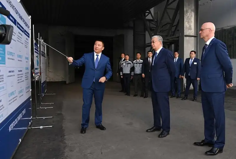 ҚР Президентига Экибастуздаги табиий офатнинг олдини олиш учун амалга оширилиши лозим бўлган лойиҳалар ҳақида маълумот берилди