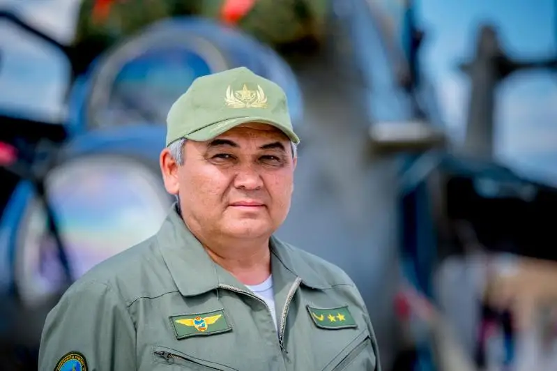 总统任命武装力量空军总司令