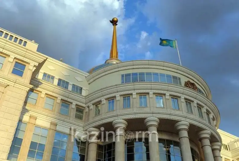 Қасим-Жомарт Тоқаев БАА Президентининг вафоти муносабати билан ҳамдардлик билдирди