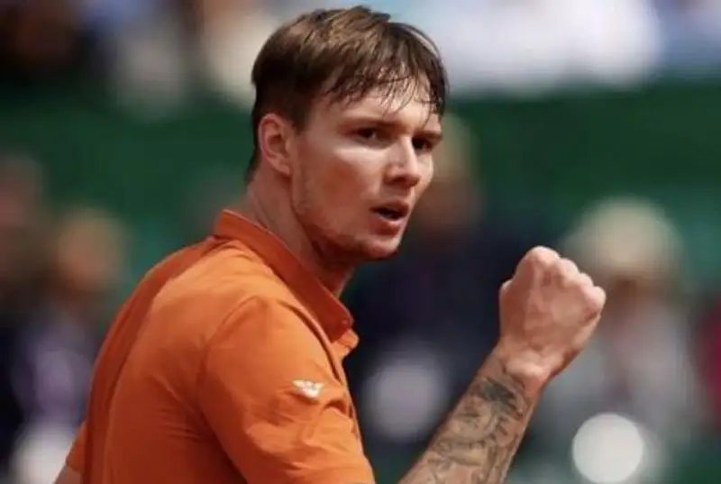 Александр Бублик Франциядаги турнирнинг иккинчи босқичига йўл олди