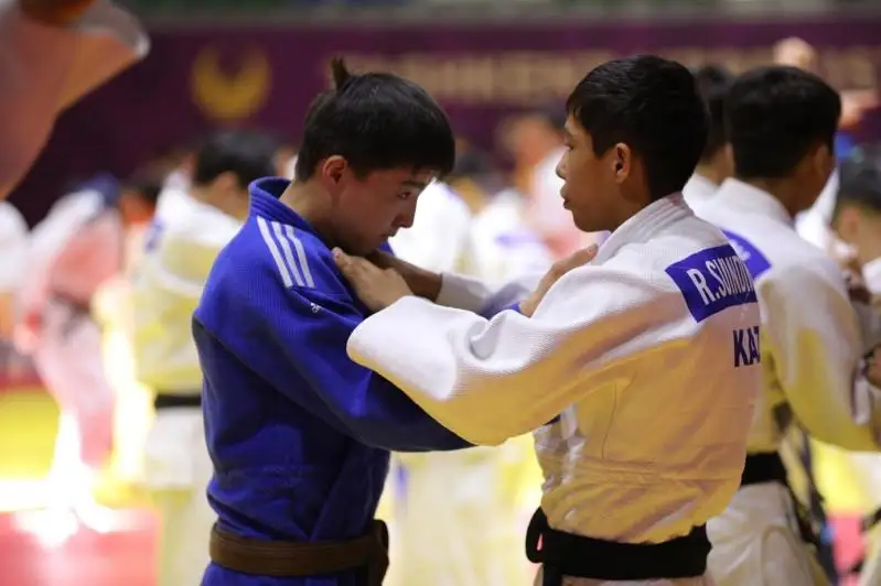 Кубок Азии по дзюдо: Казахстанские спортсмены завоевали восемь медалей