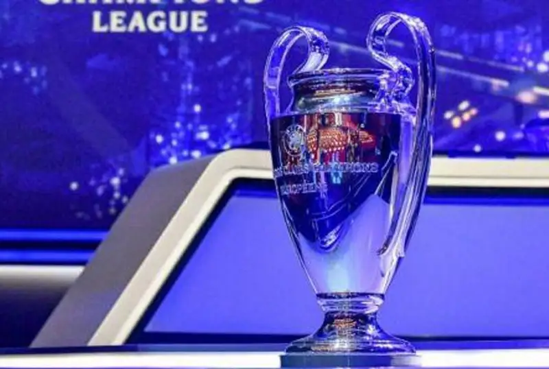 Бугун UEFA Чемпионлар лигаси гуруҳ босқичига қуръа ташлаш маросими бўлиб ўтади