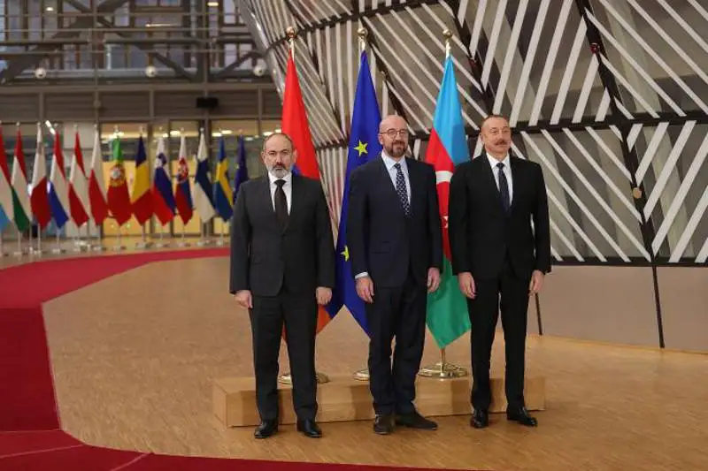 Главам МИД Азербайджана и Армении поручат начать подготовку к мирным переговорам