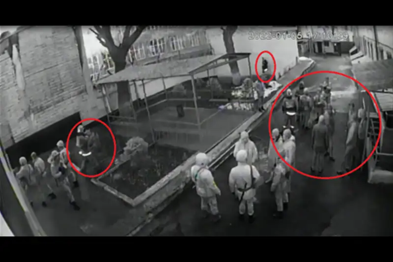 الماتى وبلىسىنداعى شەكارا قىزمەتىنىڭ عيماراتىن 500 گە جۋىق ادام باسىپ الماق بولعان - ۇ ق ك