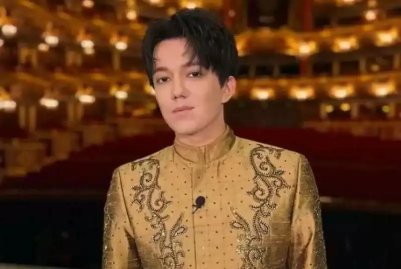 Наврўз байрами муносабати билан Мексика метросида Димаш Қудайберген қўшиғи намойиш этила бошлади