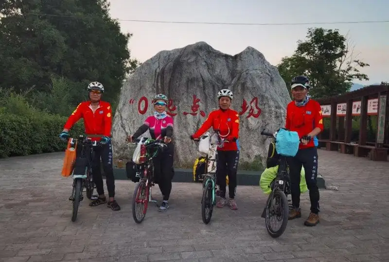 ءتورتىنشى كۇن: شيان- الماتى ۆەلوشەرۋىنە قاتىسۋشىلار گانسۋ پروۆينسياسىنا كەلدى - فوتو