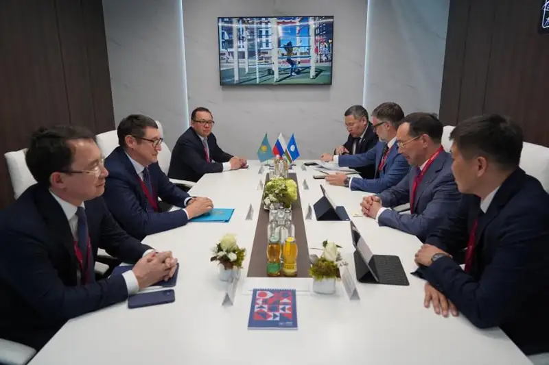 «Газпром» ва «QazaqGaz» Россия табиий газини Ўзбекистонга ташиш бўйича келишиб олди
