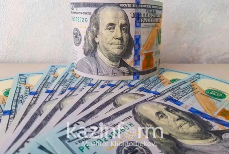Қозоғистонда доллар 443-448  тенге орасида сотилмоқда