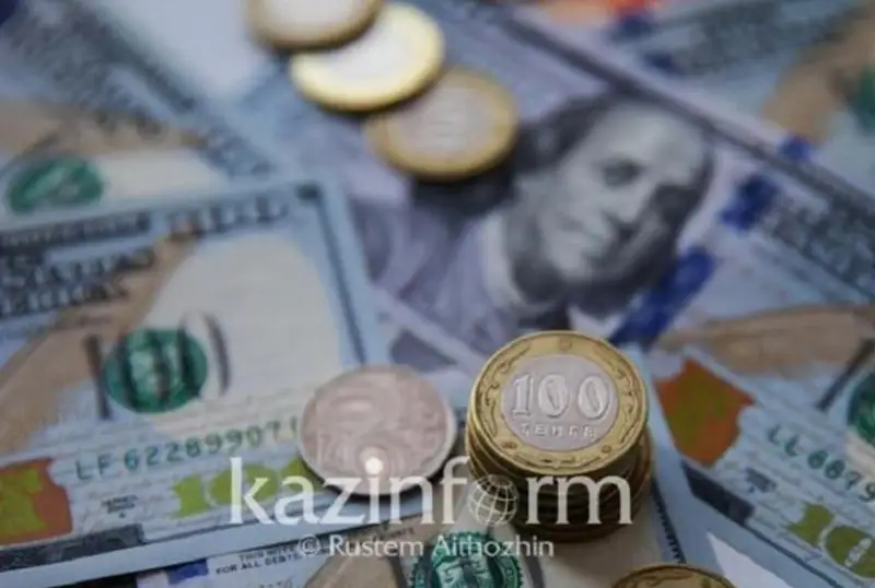 KASEда доллар 3 тенгега арзонлашди