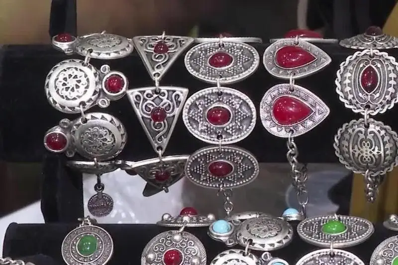 اشەكەيلەرگە قالاي دۇرىس كۇتىم جاساۋ كەرەك؟