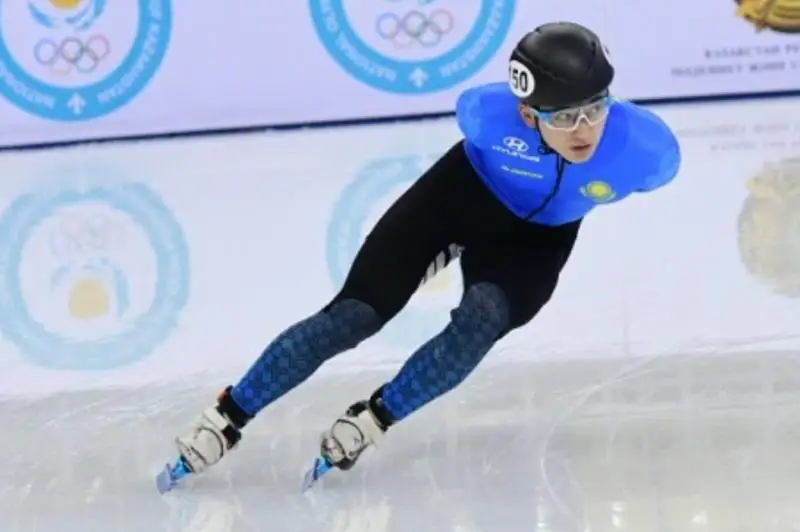 Первый казахстанский шорт-трекист стартовал на Олимпиаде в Пекине