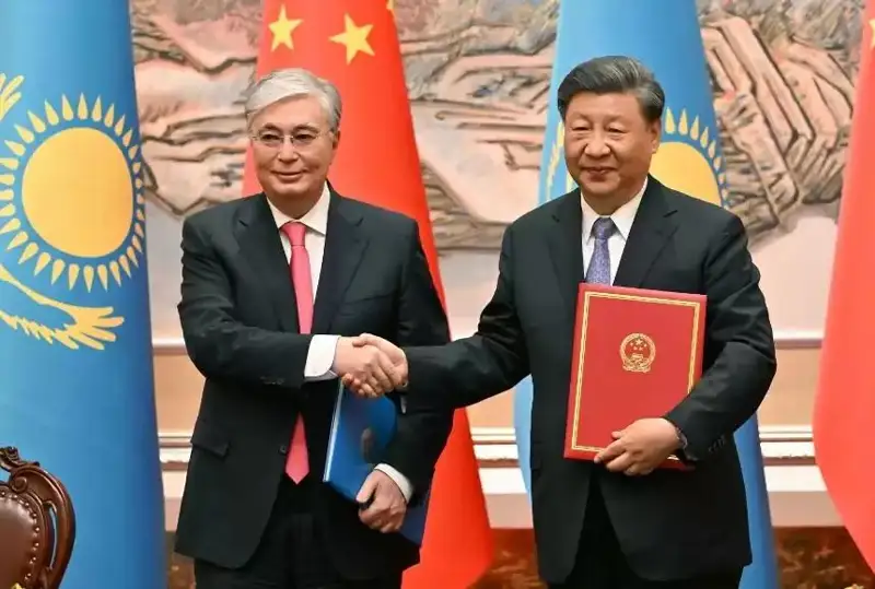 Президентнинг Хитойга ташрифининг биринчи куни видеошарҳи эълон қилинди