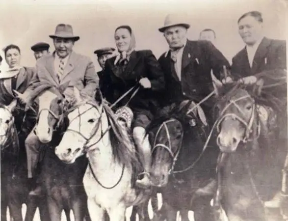 قايىم مۇحامەدحانوۆ: مۇحتار اۋەزوۆتىڭ تۋعان جەرىنە اقىرعى ساپارى جايىندا اڭگىمە