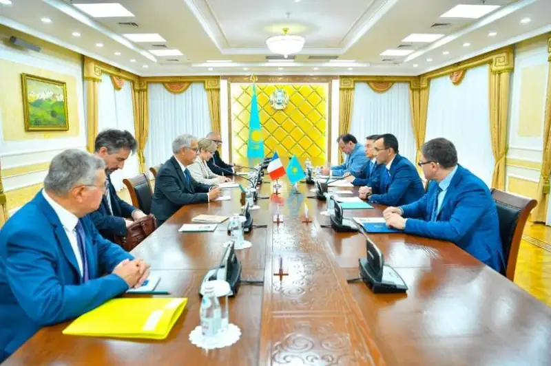 Ҳар хил мамлакатлар парламентарийлари Орол муаммосини биргаликда ҳал қилишлари зарур – ҚР Сенати спикери