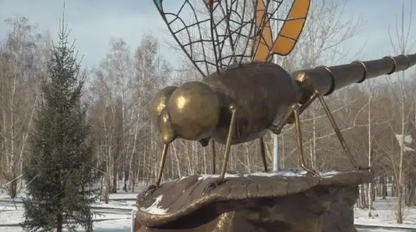 پاۆلودارلىقتار ينەلىككە ەسكەرتكىش قويدى