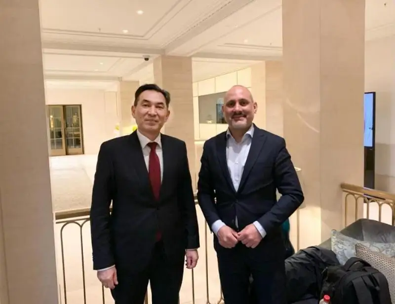 哈萨克斯坦大使会见欧洲议会议员