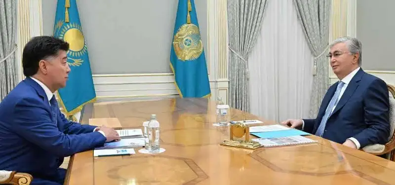 Президент Астана давлат хизматлари хаби Бошқарув қўмитаси раисини қабул қилди