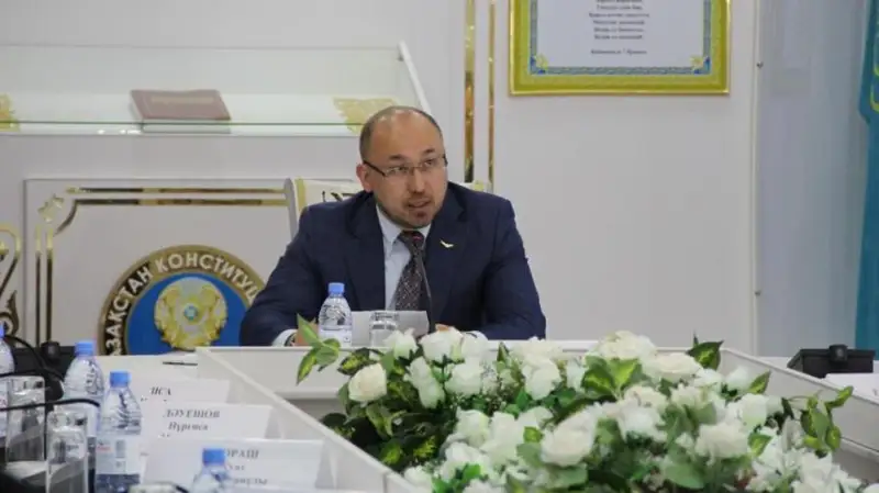 تۇڭعىش «ايبوز» ۇلتتىق ادەبي سىيلىعىنىڭ ءار جەڭىمپازى قانشا ميلليون تەڭگە الادى